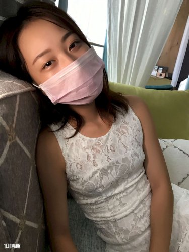 我和小姪女小婷上下耸动